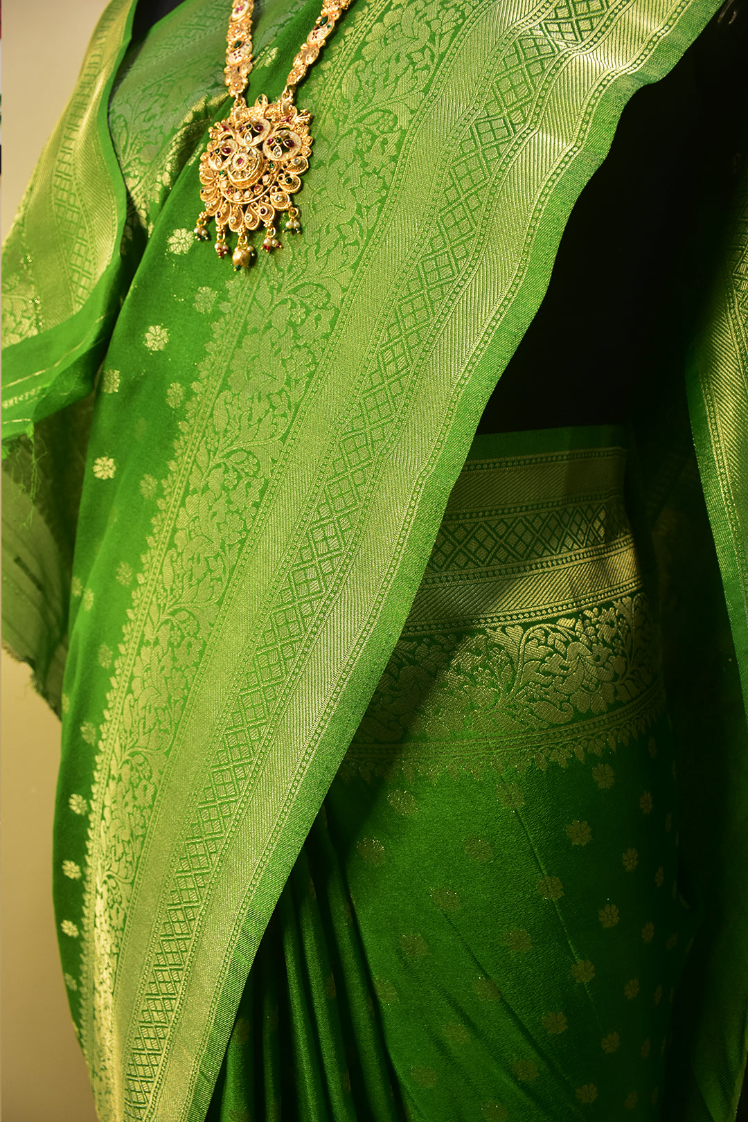 Green Buta banarasi saree